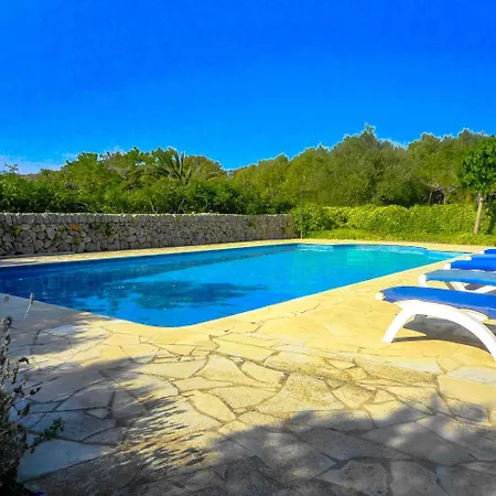 Villa Sleeps 10 Pool Wifi Alaior