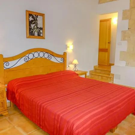 Sleeps 10 Pool Wifi Villa Alaior
