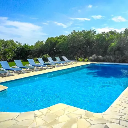 Sleeps 10 Pool Wifi