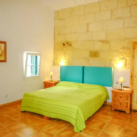 Sleeps 10 Pool Wifi * Alaior